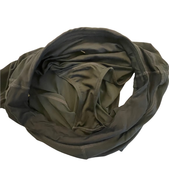 Lululemon Athletica Black Groovy Run Shorts, Sz 6 - Picture 3 of 8